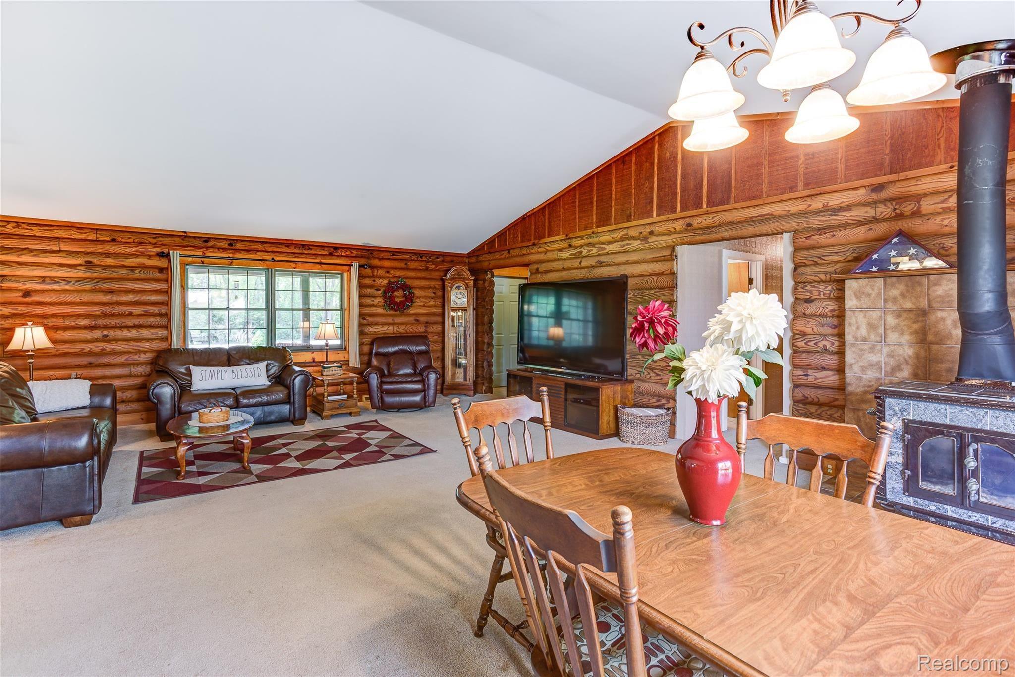3147 Merritt Road Ypsilanti, MI 48197 - Photo 21 of 57 3147 merritt interiors (16).jpg