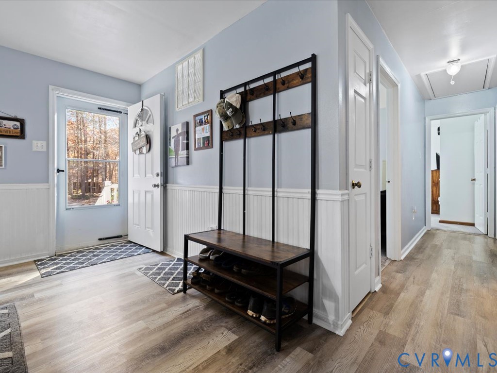 15415 Hopeful Church Road Bumpass, VA 23024 - Photo 16 of 27 a view of a room with gym equipment