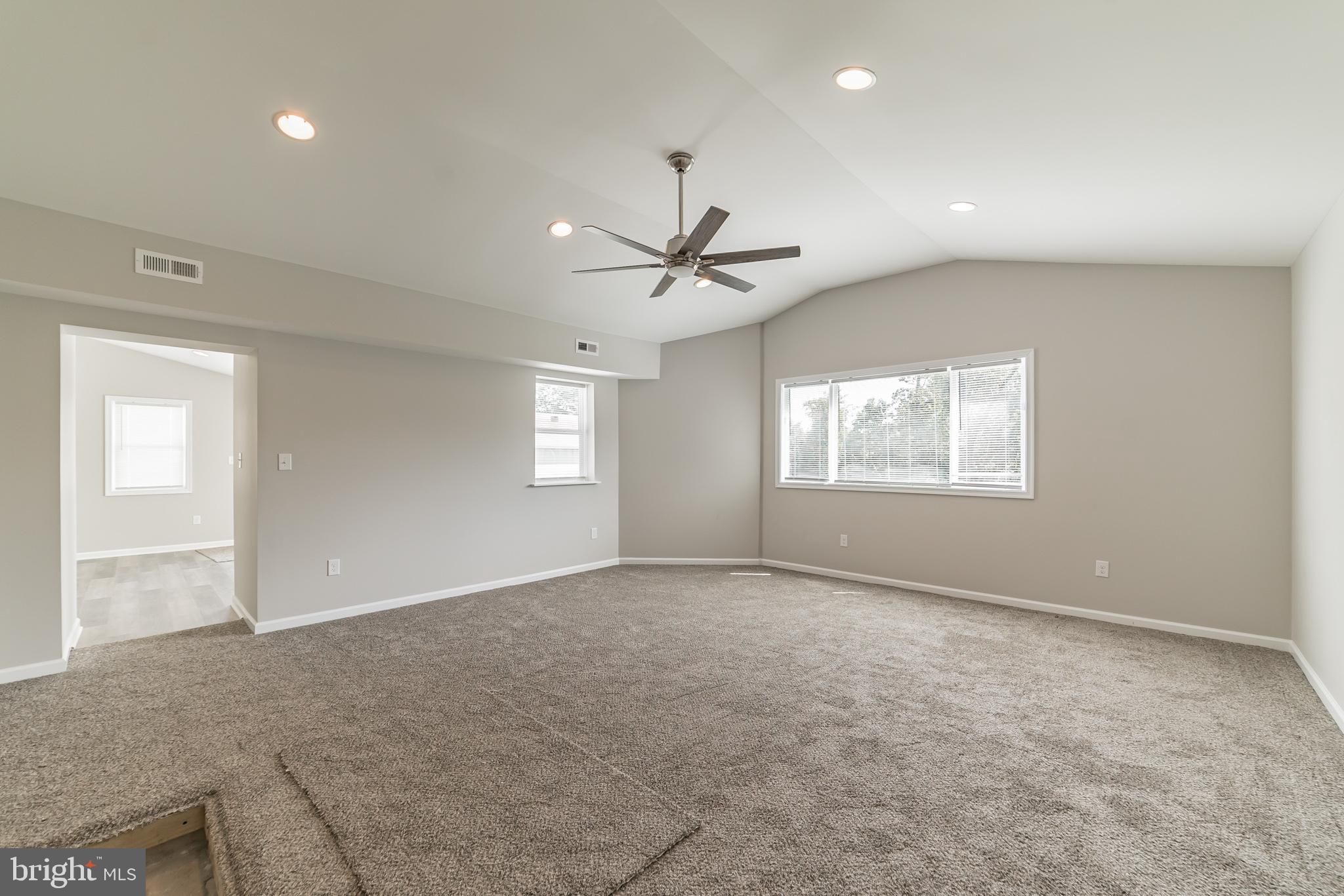 9401 Philadelphia Road Baltimore, MD 21237 - Photo 15 of 46 Awesome for family enjoyment and entertaining