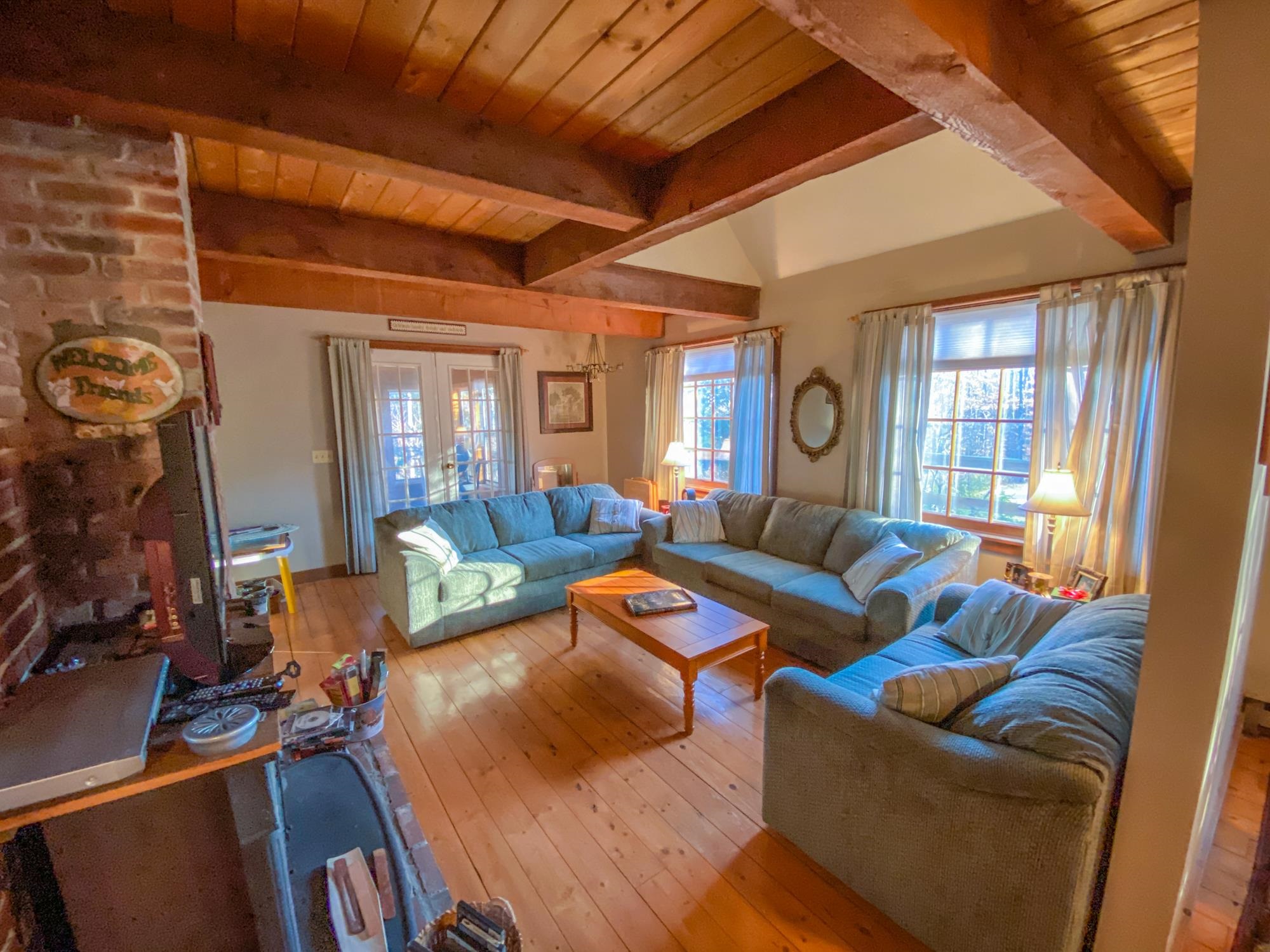 6 Poplar Road Wilmington, VT 05363 - Photo 2 of 27 Gallery Image 2