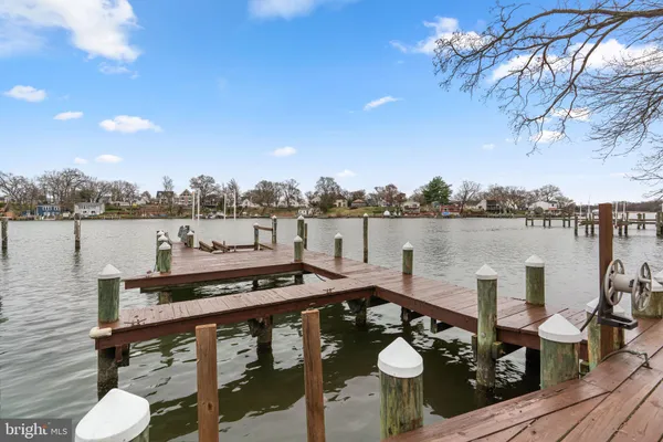 $675,000 | 452 Carvel Beach Road, Carvel Beach, MD 21226