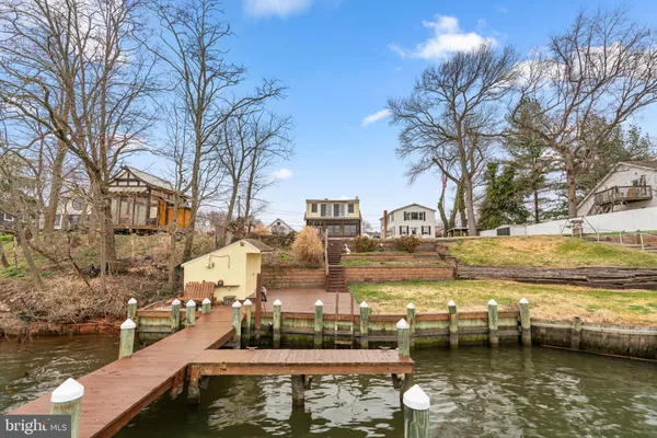 $675,000 | 452 Carvel Beach Road, Carvel Beach, MD 21226