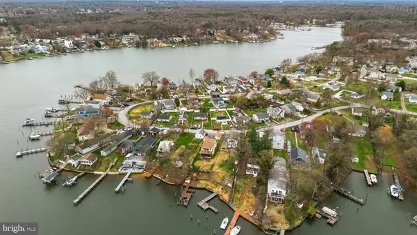 $675,000 | 452 Carvel Beach Road, Carvel Beach, MD 21226