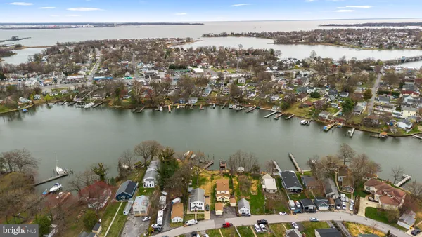 $675,000 | 452 Carvel Beach Road, Carvel Beach, MD 21226