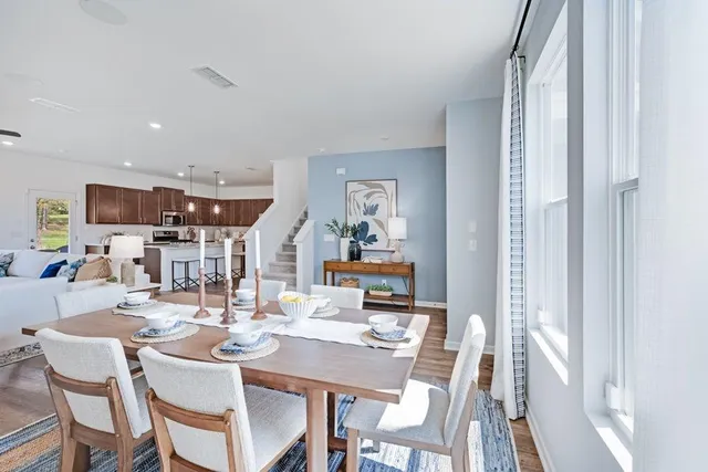 $458,670 | 3983 Alderstone Drive, Flowery Branch, GA 30542