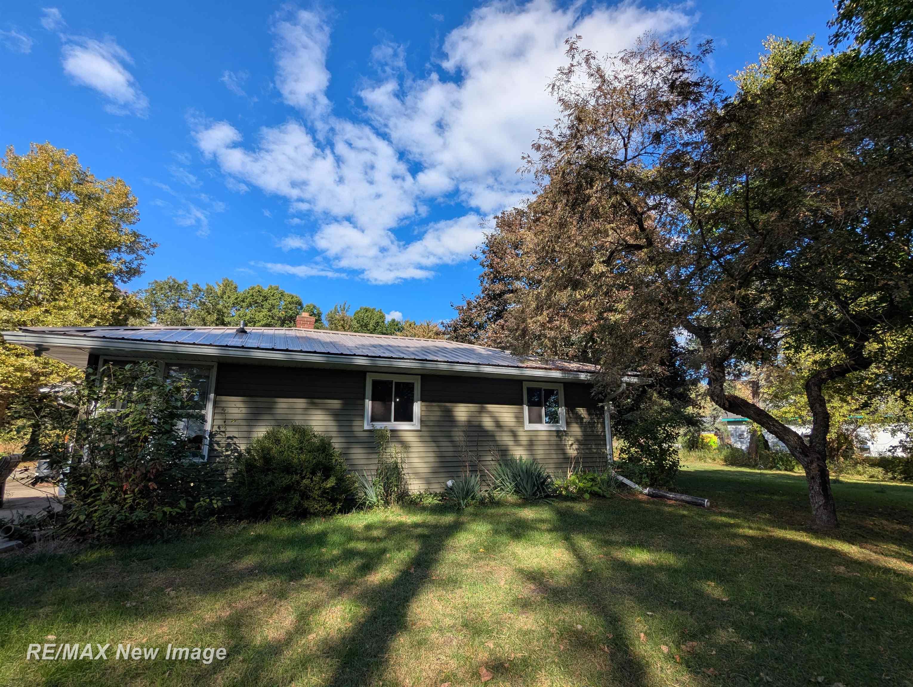 7110 Townline Road Birch Run, MI 48415 - Photo 17 of 27