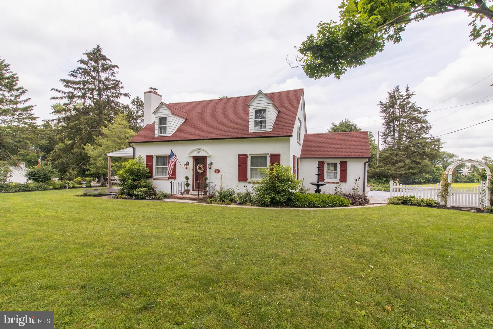 281 Corner Ketch Road Downingtown, PA 19335 - Photo 1 of 45 Profile