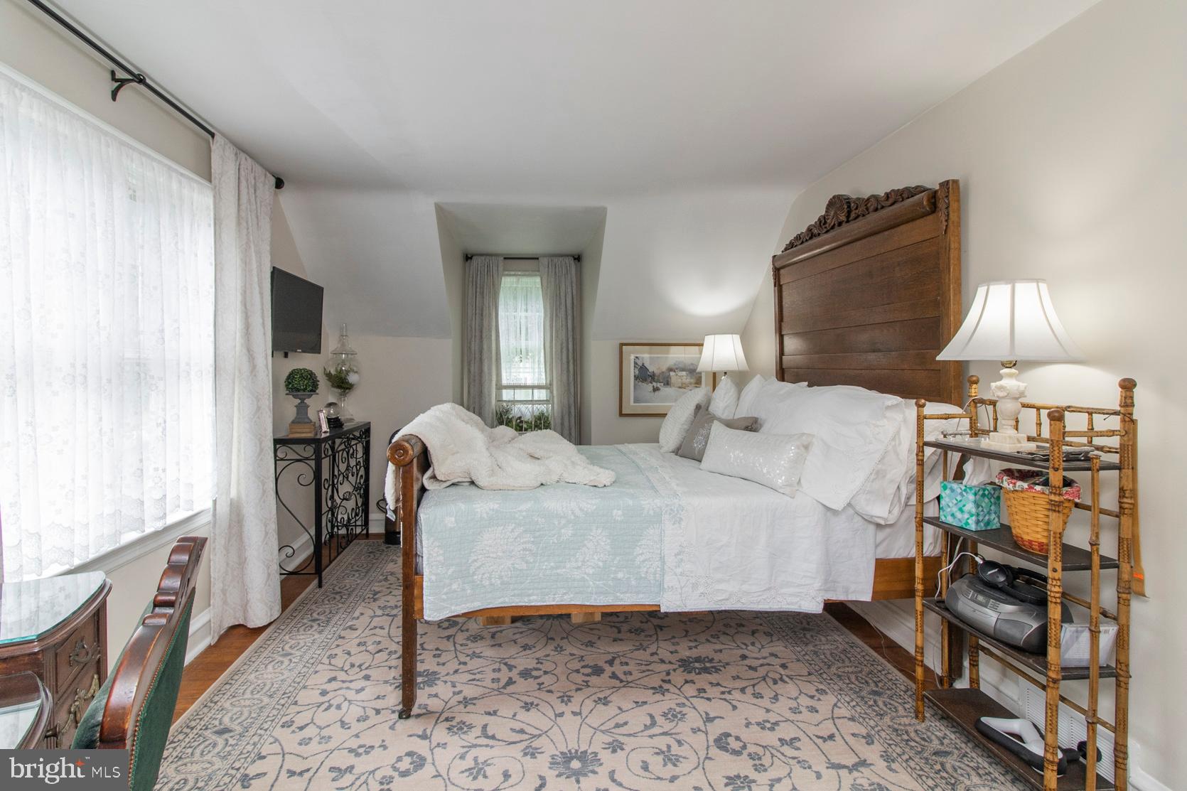 281 Corner Ketch Road Downingtown, PA 19335 - Photo 24 of 45 Master bedroom