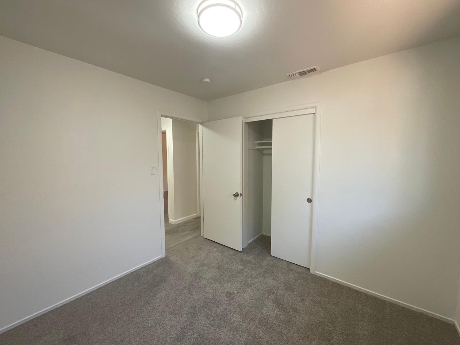 3008 Lerwick Road Sacramento, CA 95821 - Photo 11 of 19 Gallery Image 11