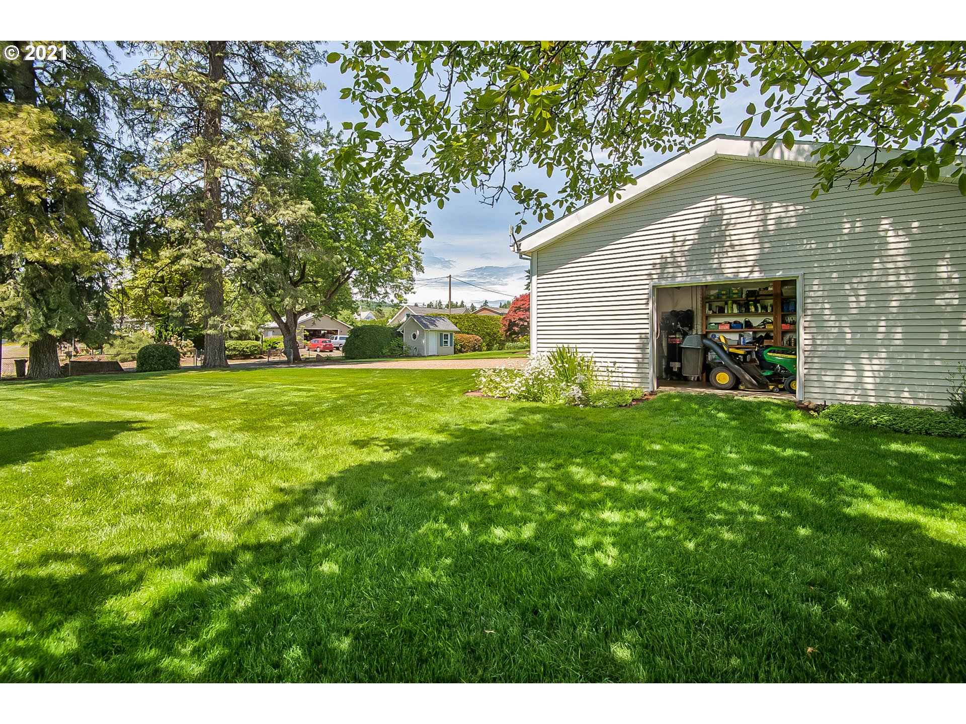 23230 Northwest Bravo Road Buxton, OR 97109 - Photo 27 of 32 Gallery Image 27