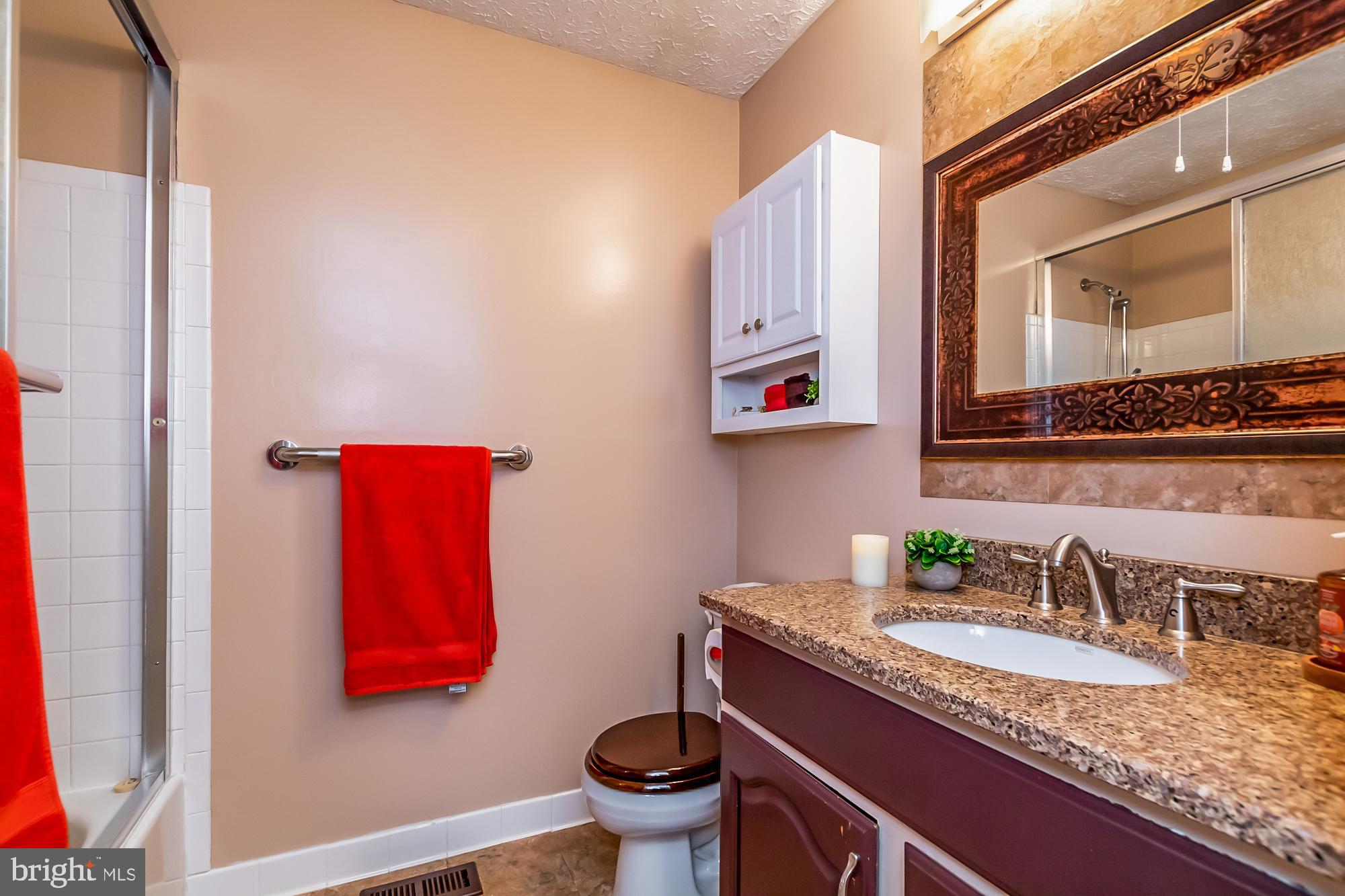 7 Powder Place Baltimore, MD 21236 - Photo 25 of 50 Hall Bath