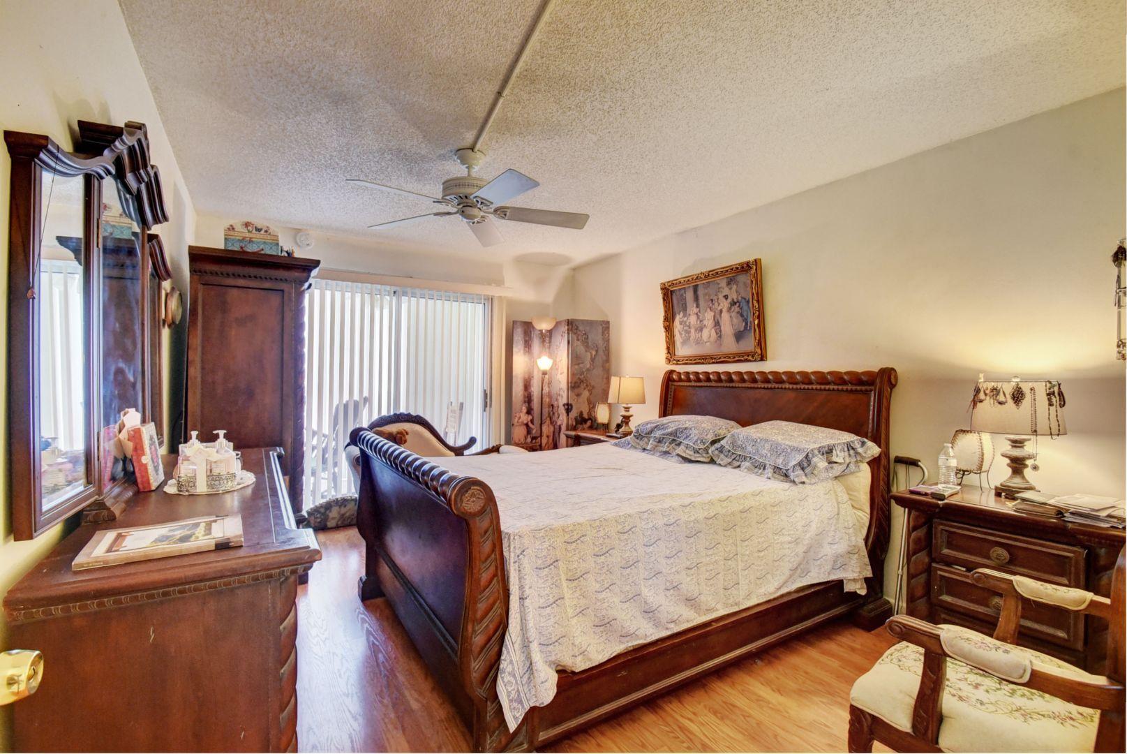 2019 Cornwall East Boca Raton, FL 33434 - Photo 11 of 21 Master Bedroom