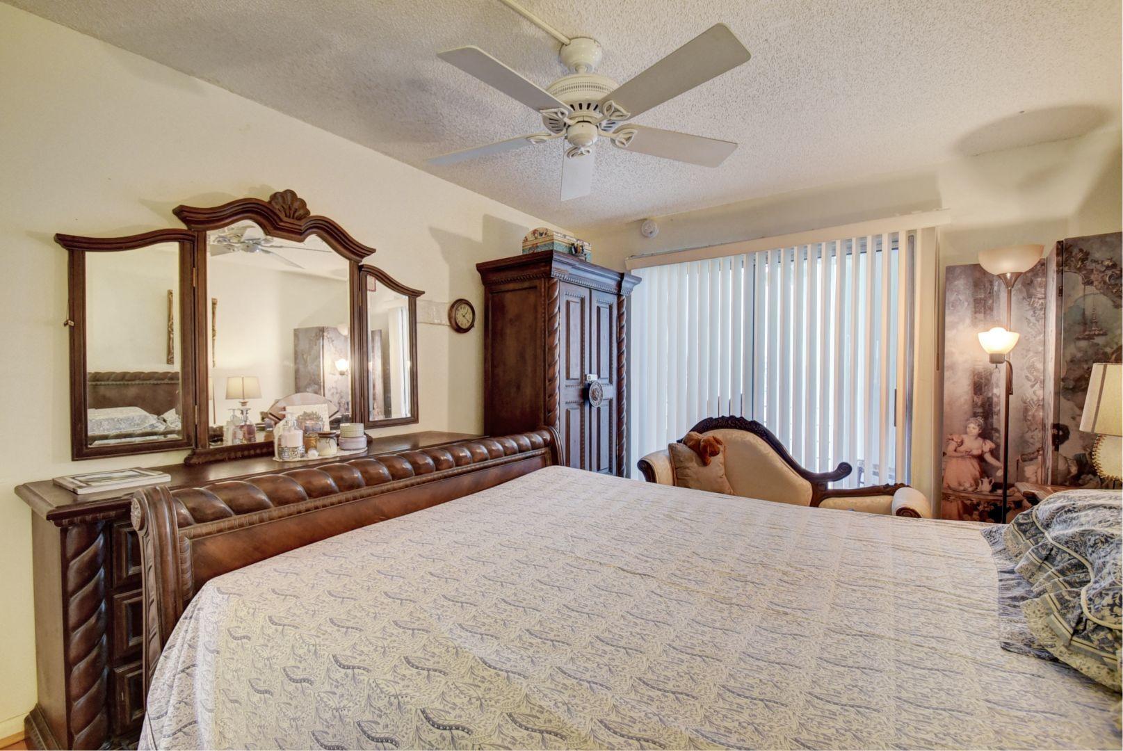 2019 Cornwall East Boca Raton, FL 33434 - Photo 12 of 21 Master Bedroom