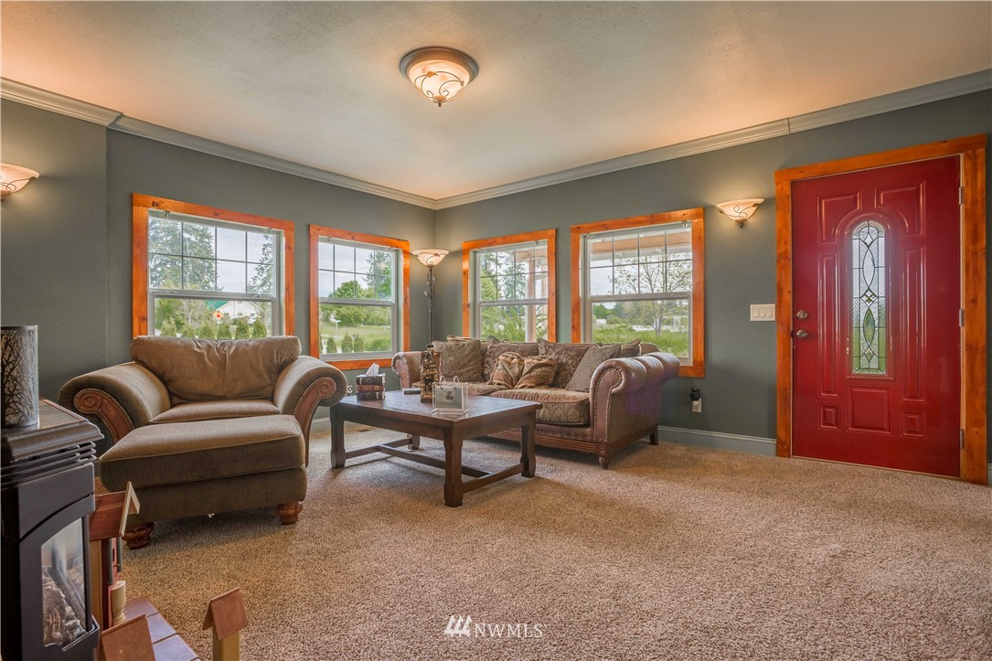 6020 Prather Road Southwest Centralia, WA 98531 - Photo 2 of 21