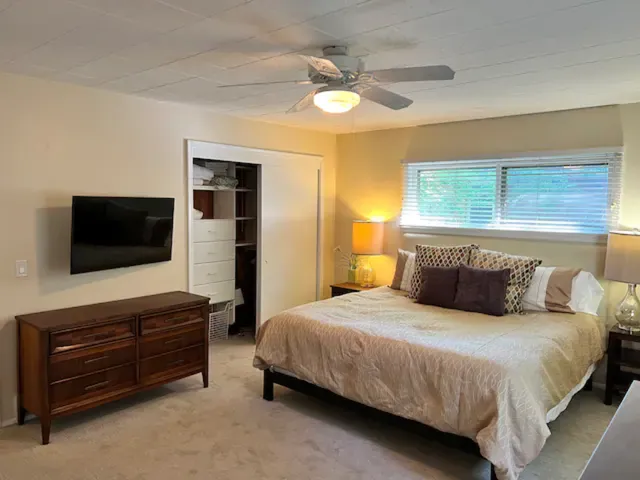 $3,250 | 4005 West 44th Street, Unit A, Edina, MN 55424