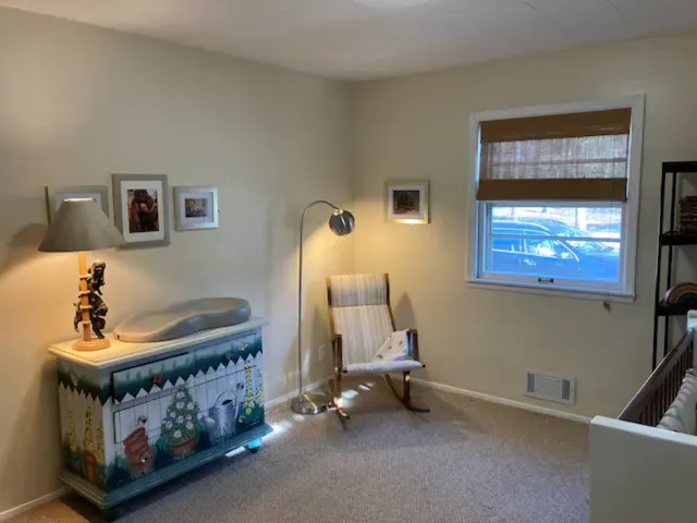 $3,250 | 4005 West 44th Street, Unit A, Edina, MN 55424