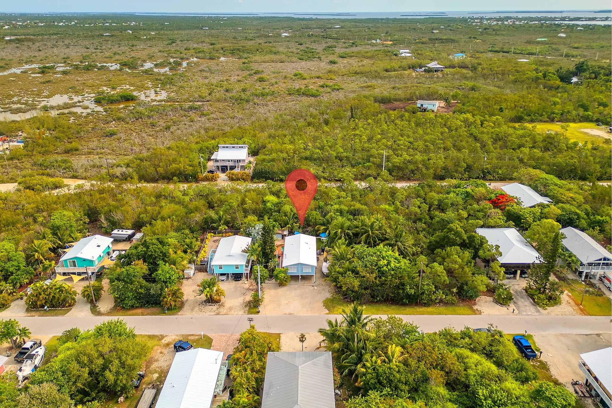 29827 Tropical Trader Road Big Pine Key, FL 33043 - Photo 31 of 32 a view of an ocean view