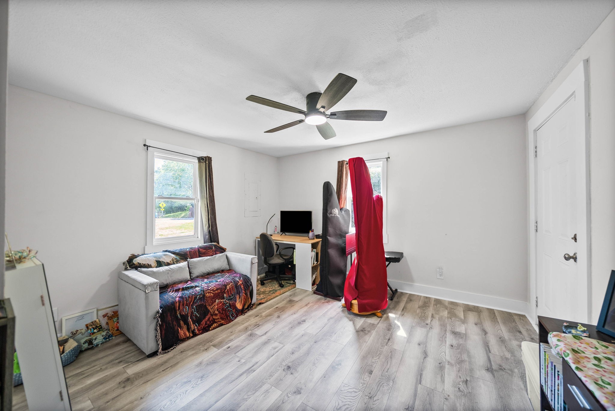 124 Edmondson Ferry Road Clarksville, TN 37040 - Photo 4 of 25