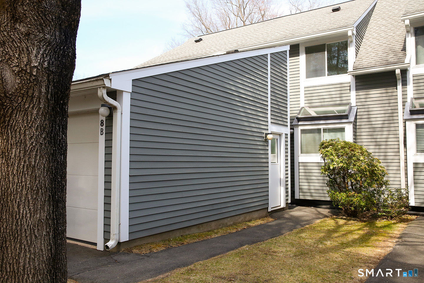 126 Hopmeadow Street, Unit 8B Simsbury, CT 06089 - Photo 1 of 5