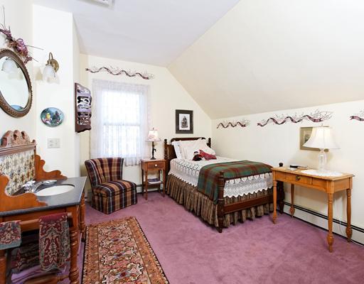 117 Boothbay Road Edgecomb, ME 04556 - Photo 12 of 25 Bedroom.
