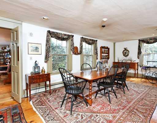 117 Boothbay Road Edgecomb, ME 04556 - Photo 4 of 25 Dining Room.