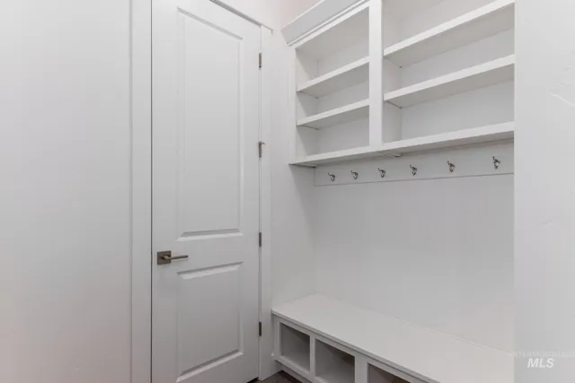 $644,000 | 8970 West Moonglade Street, Star, ID 83669