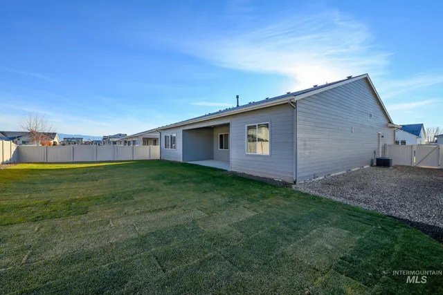 $644,000 | 8970 West Moonglade Street, Star, ID 83669