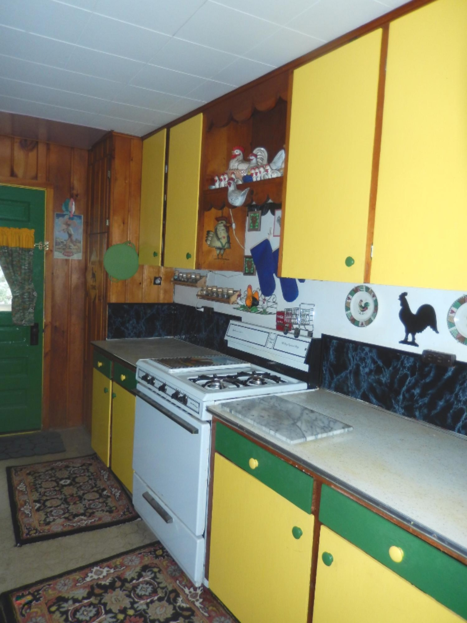 7482 Taft Road Mecosta, MI 49332 - Photo 8 of 16 Kitchen 2