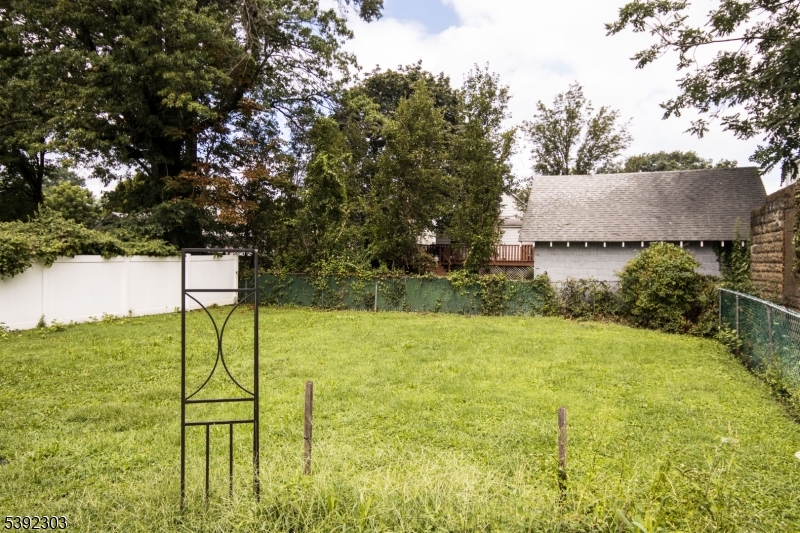 94 2nd Avenue Garwood, NJ 07027 - Photo 11 of 12 a view of an outdoor space and yard