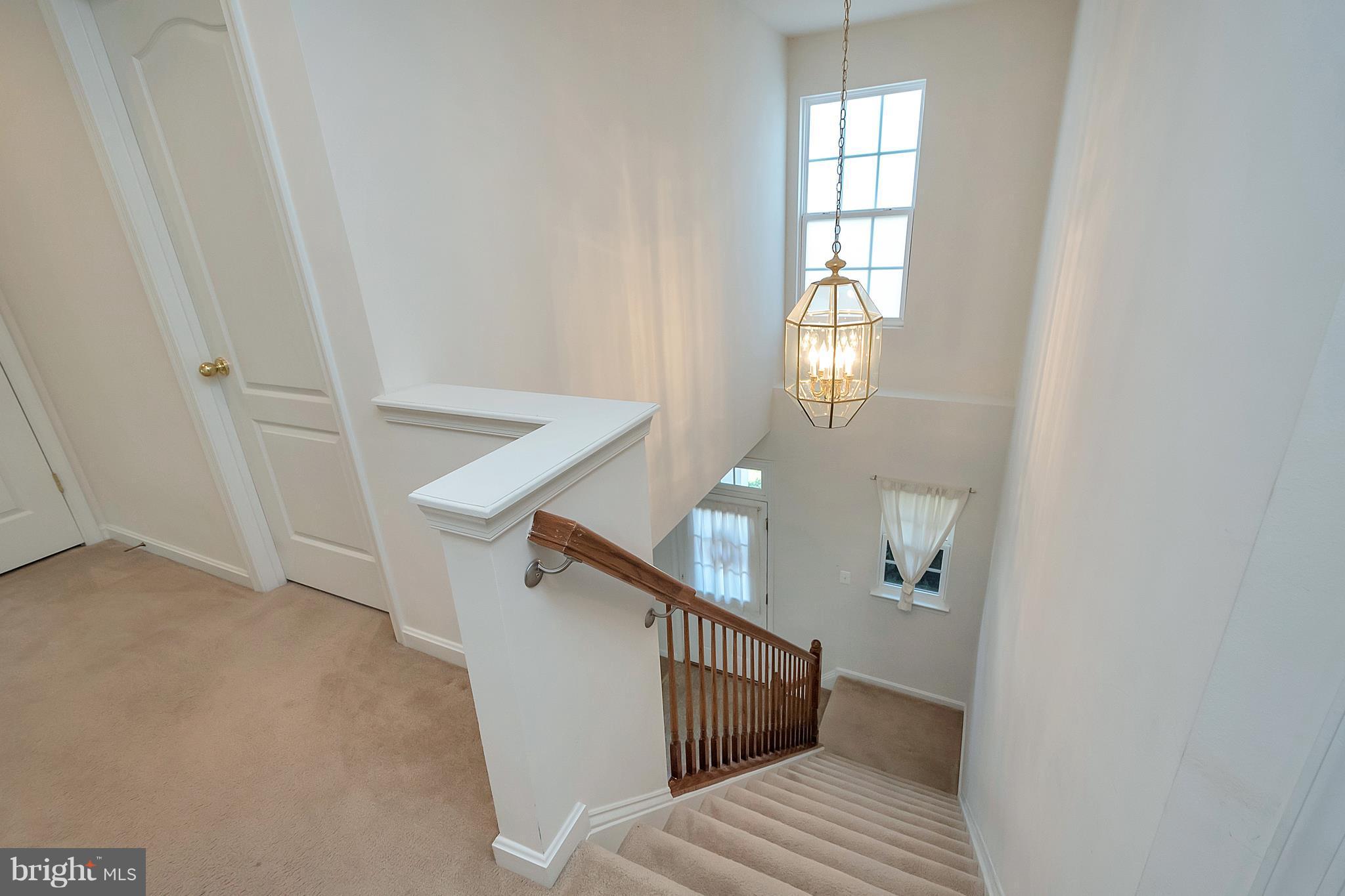 625 Hunters Road Culpeper, VA 22701 - Photo 13 of 30 Grand entrance for open feeling!
