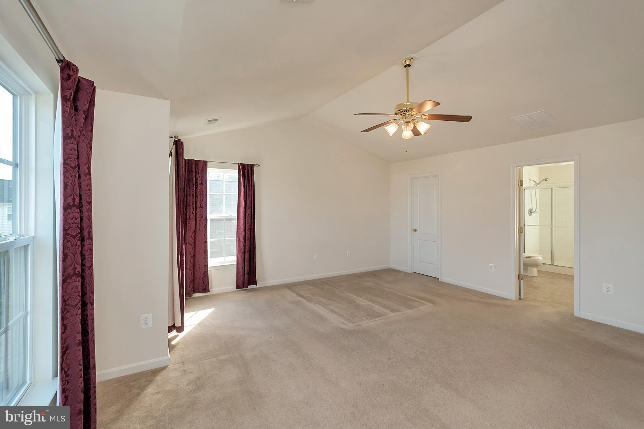 625 Hunters Road Culpeper, VA 22701 - Photo 15 of 30 Luxurious master suite!