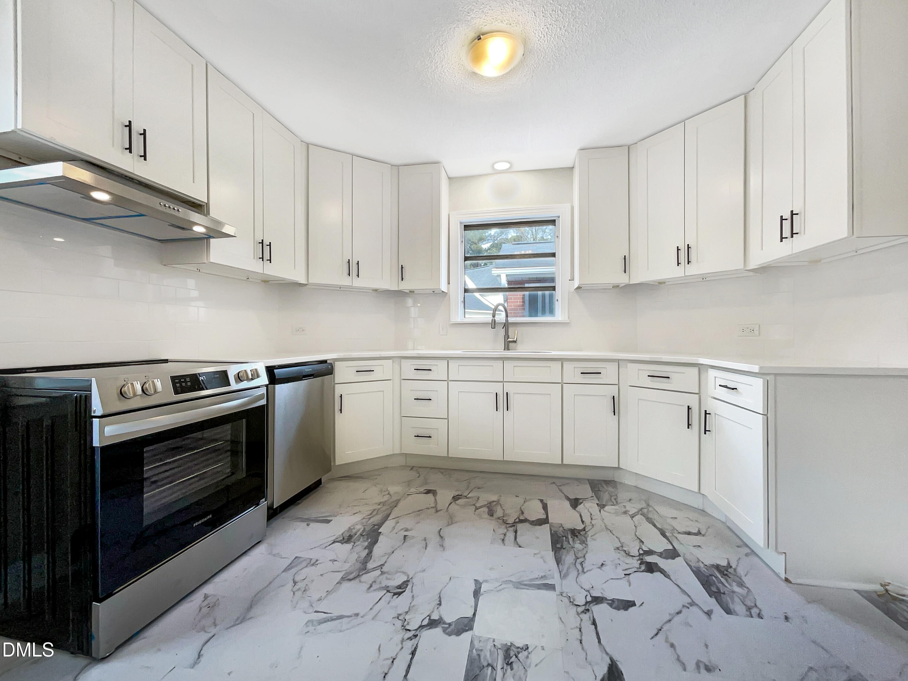 9905 Ligon Mill Road Wake Forest, NC 27587 - Photo 2 of 19 photo_02