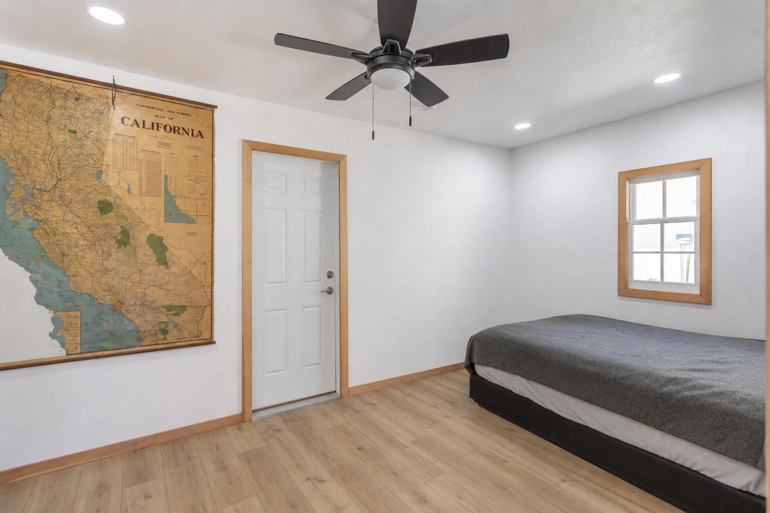 3372 Riverside Drive Anderson, CA 96007 - Photo 10 of 22 Bedroom 3
