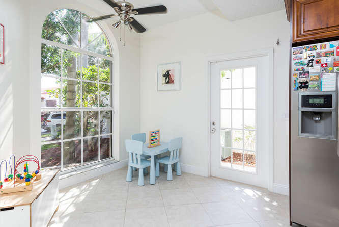 23041 Via Stel Boca Raton, FL 33433 - Photo 20 of 42 23041 Via Stel Boca Raton FL-small-055-3