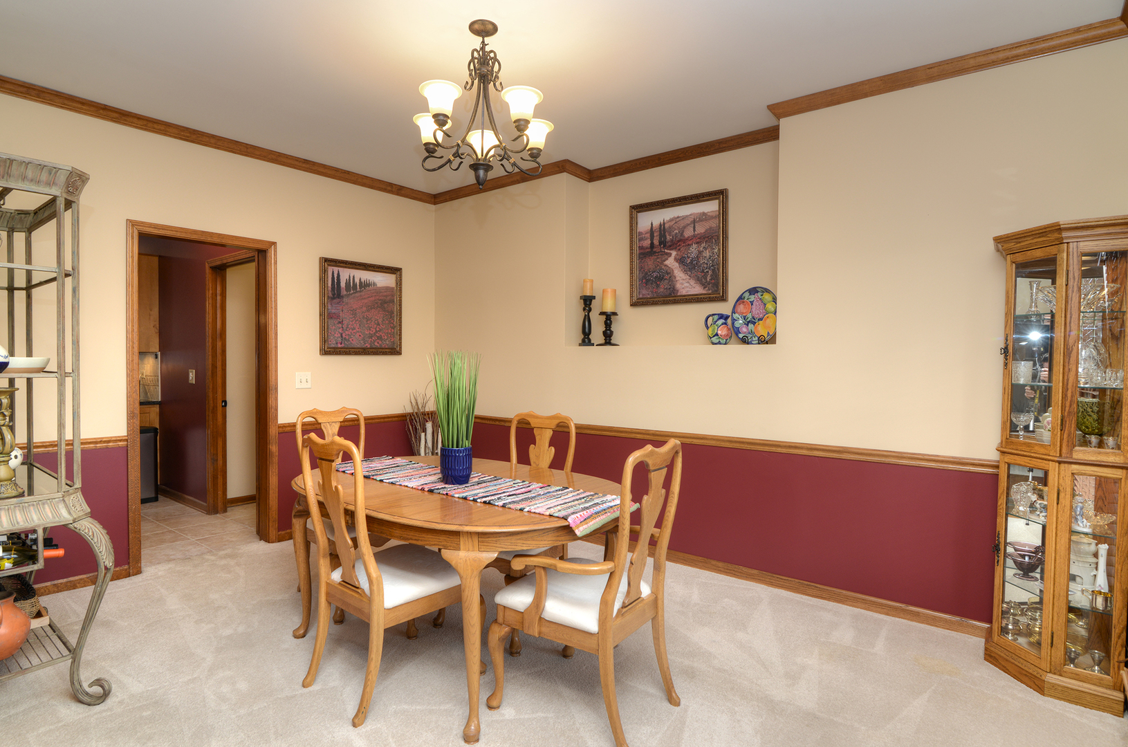 2003 Pond Drive Batavia, IL 60510 - Photo 13 of 56