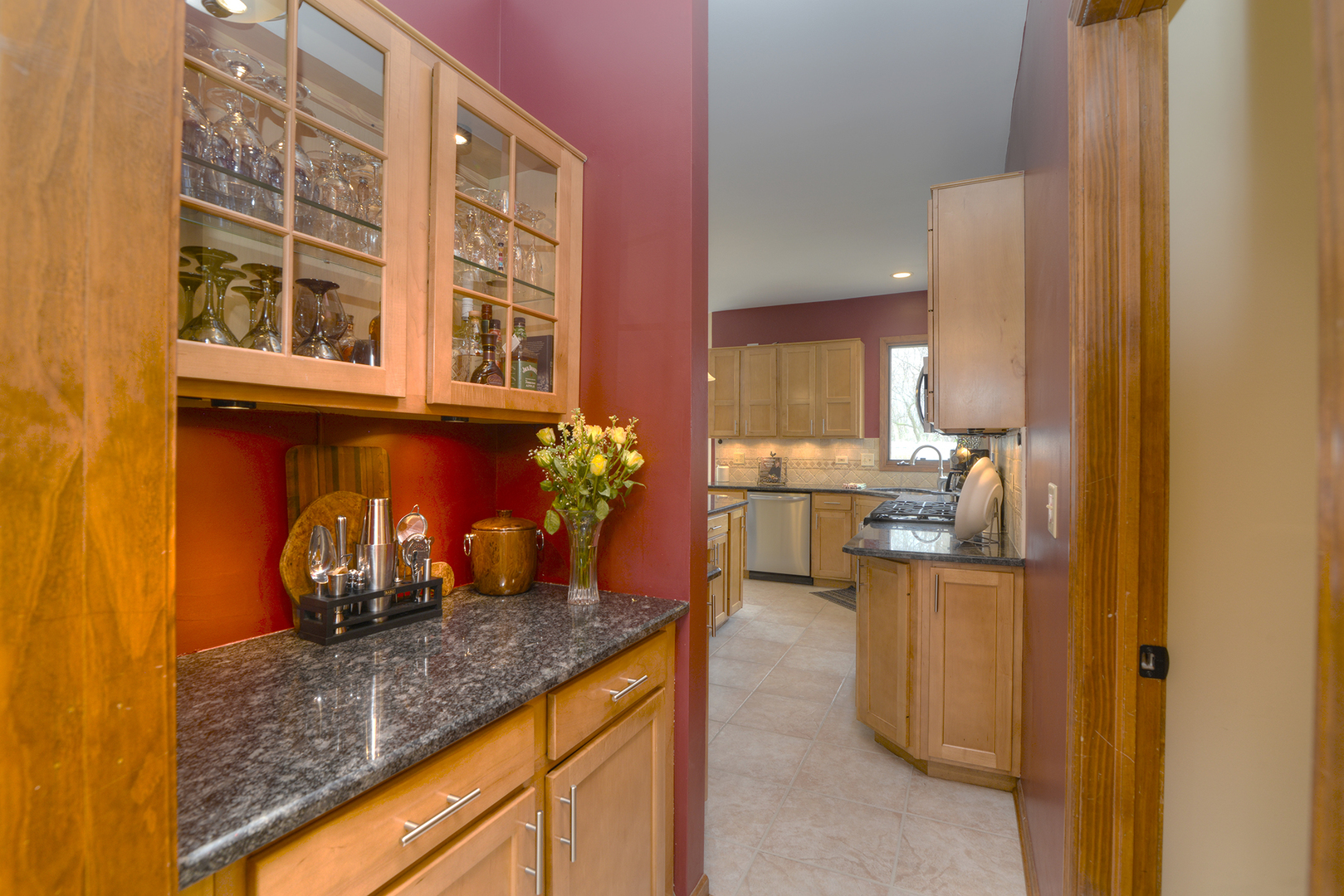 2003 Pond Drive Batavia, IL 60510 - Photo 15 of 56