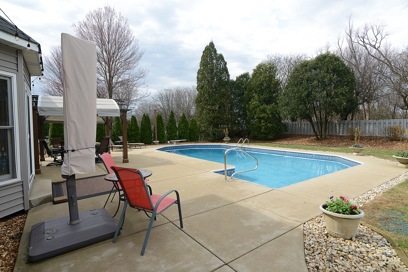 2003 Pond Drive Batavia, IL 60510 - Photo 6 of 56