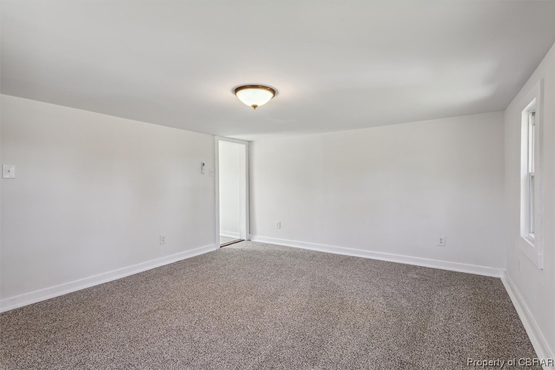 2381 Jenkins Neck Road Hayes, VA 23072 - Photo 28 of 40