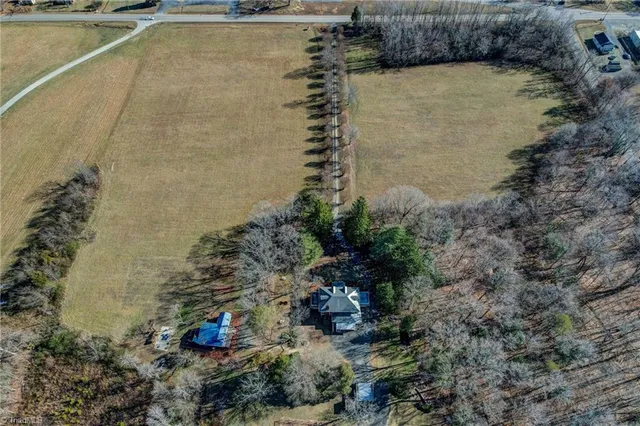 $1,200,000 | 11948 Highway 87, Eden, NC 27288