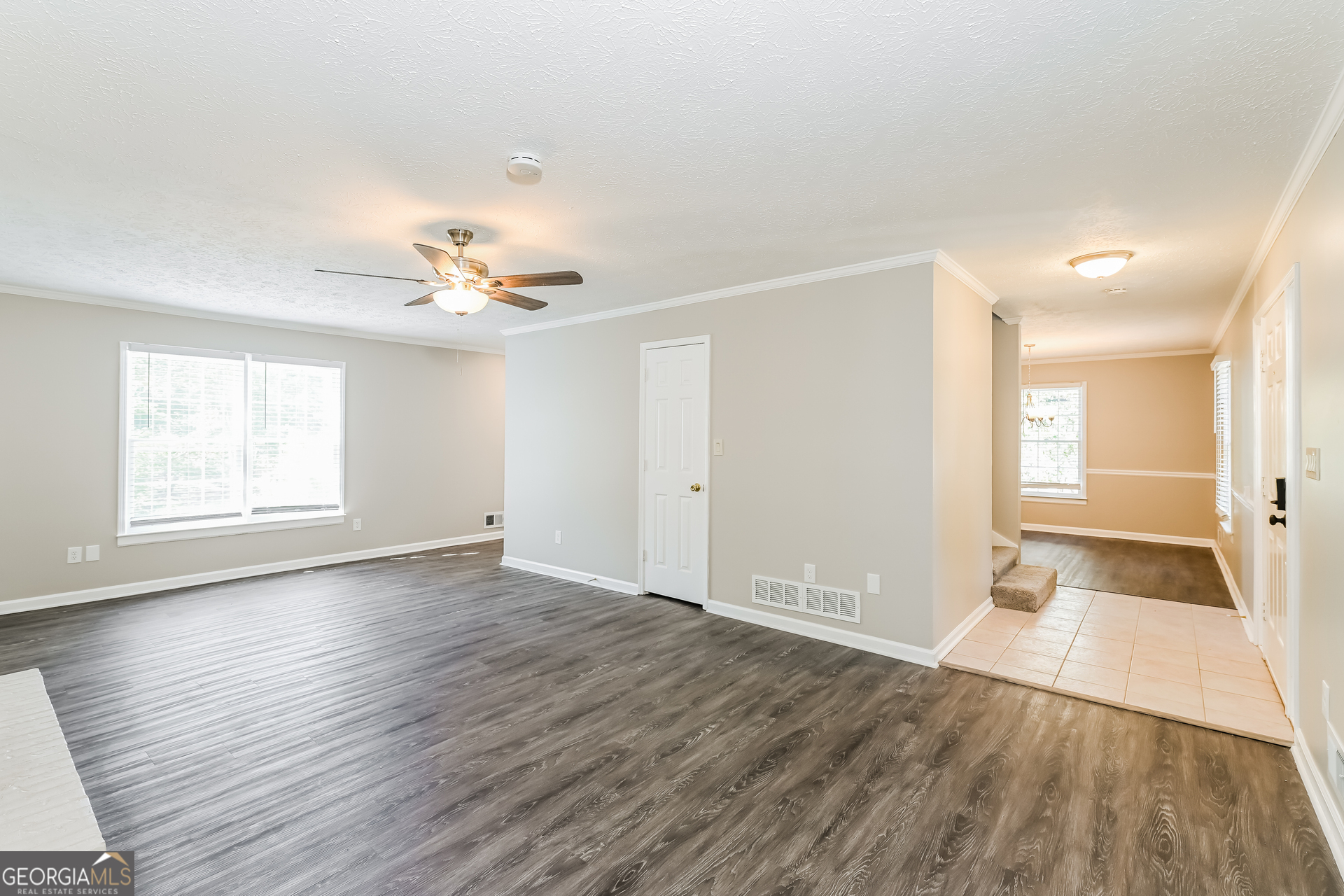 2871 Quinbery Drive Snellville, GA 30039 - Photo 3 of 15