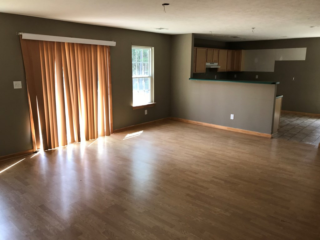 235 State Rd S-41-118 Saluda, SC 29138 - Photo 6 of 16