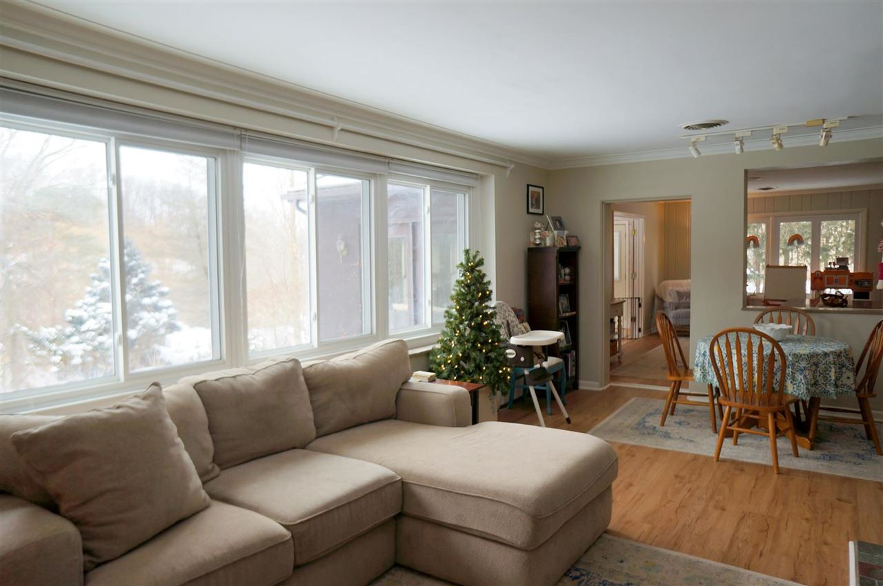 1833 Badgley Road Jackson, MI 49203 - Photo 6 of 35 Photo 6