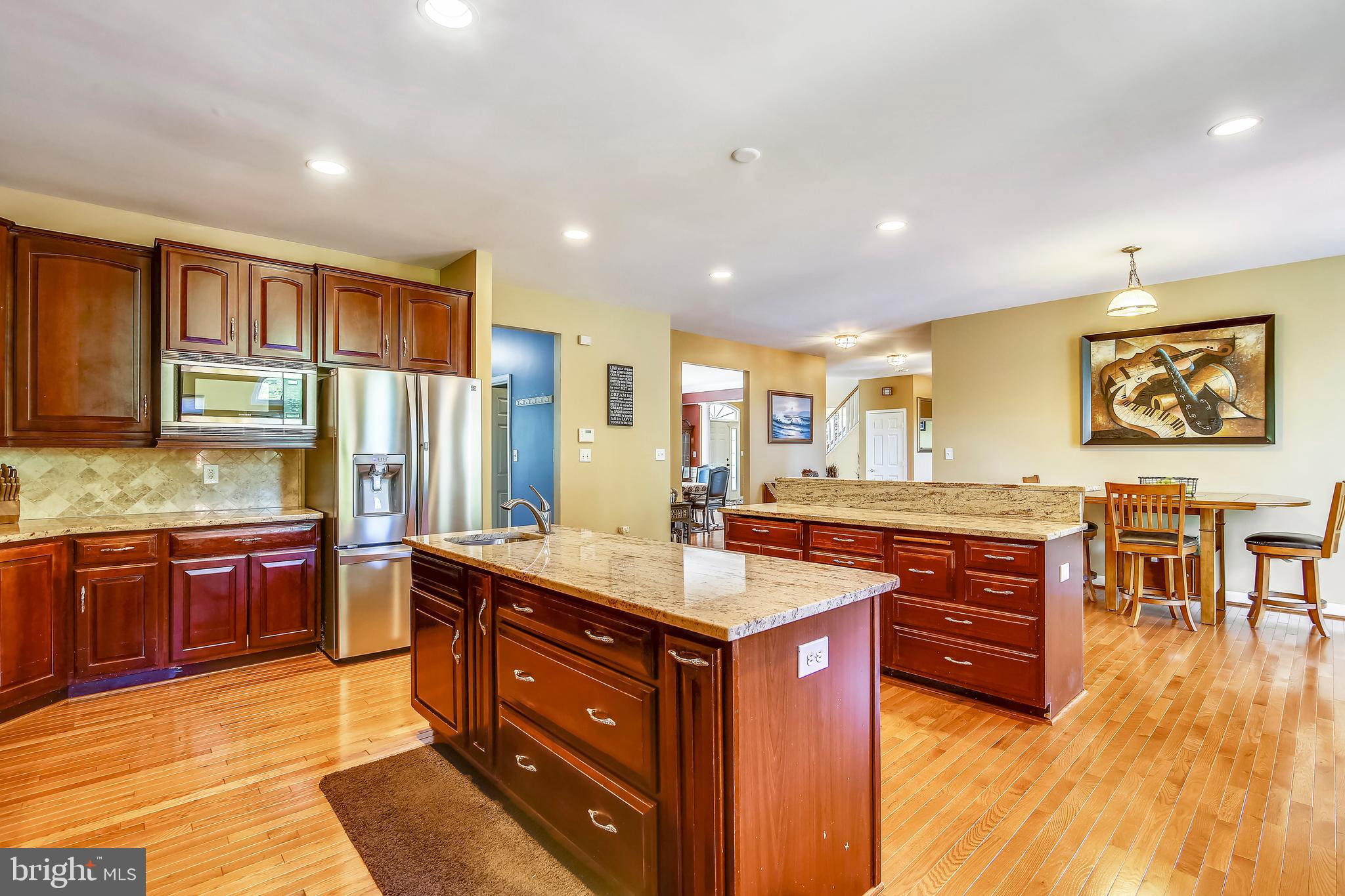 10819 Avonlea Ridge Place Damascus, MD 20872 - Photo 11 of 65 Double Islands are Perfect for Parties!