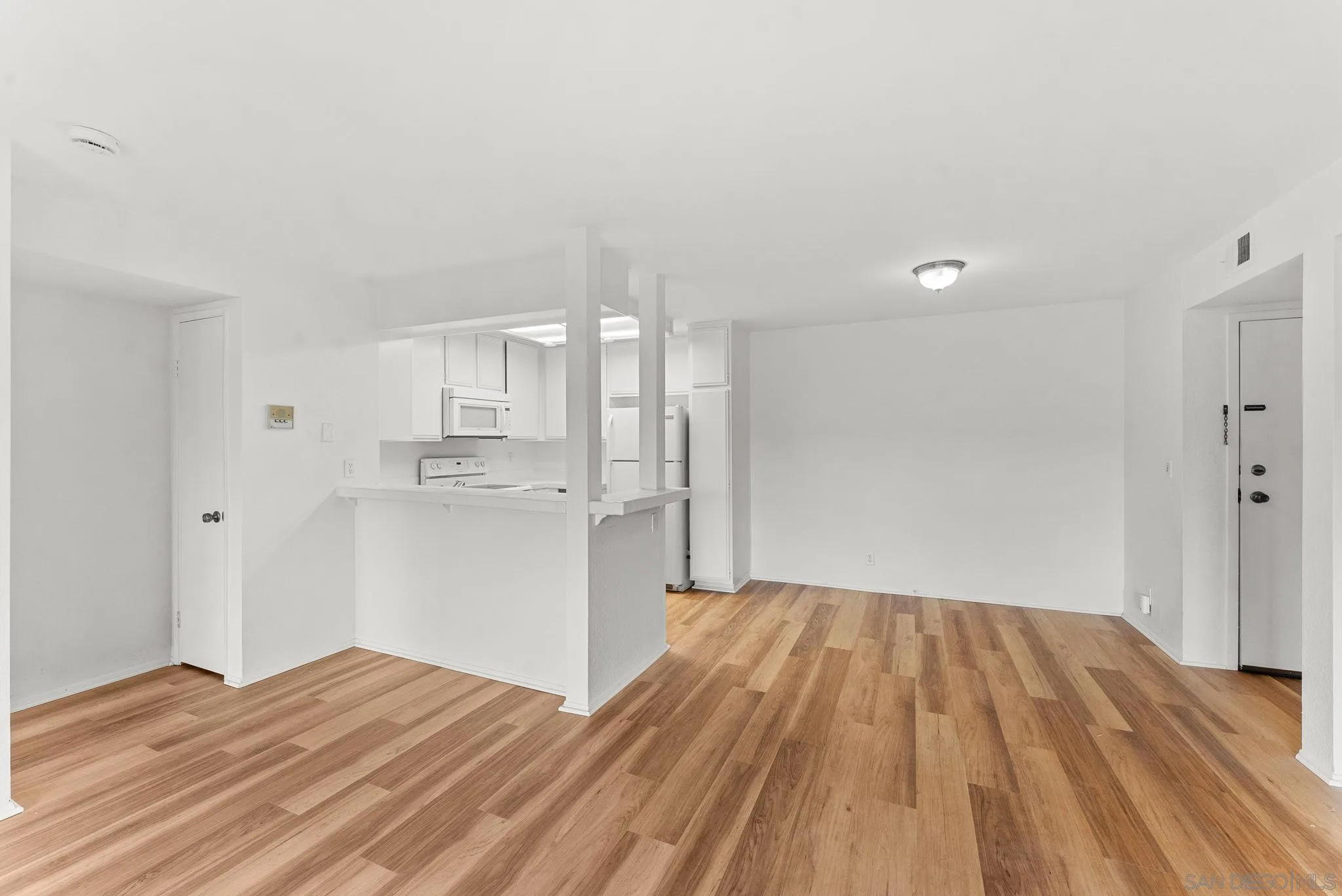 6717 Friars Road, Unit 63 San Diego, CA 92108 - Photo 8 of 24