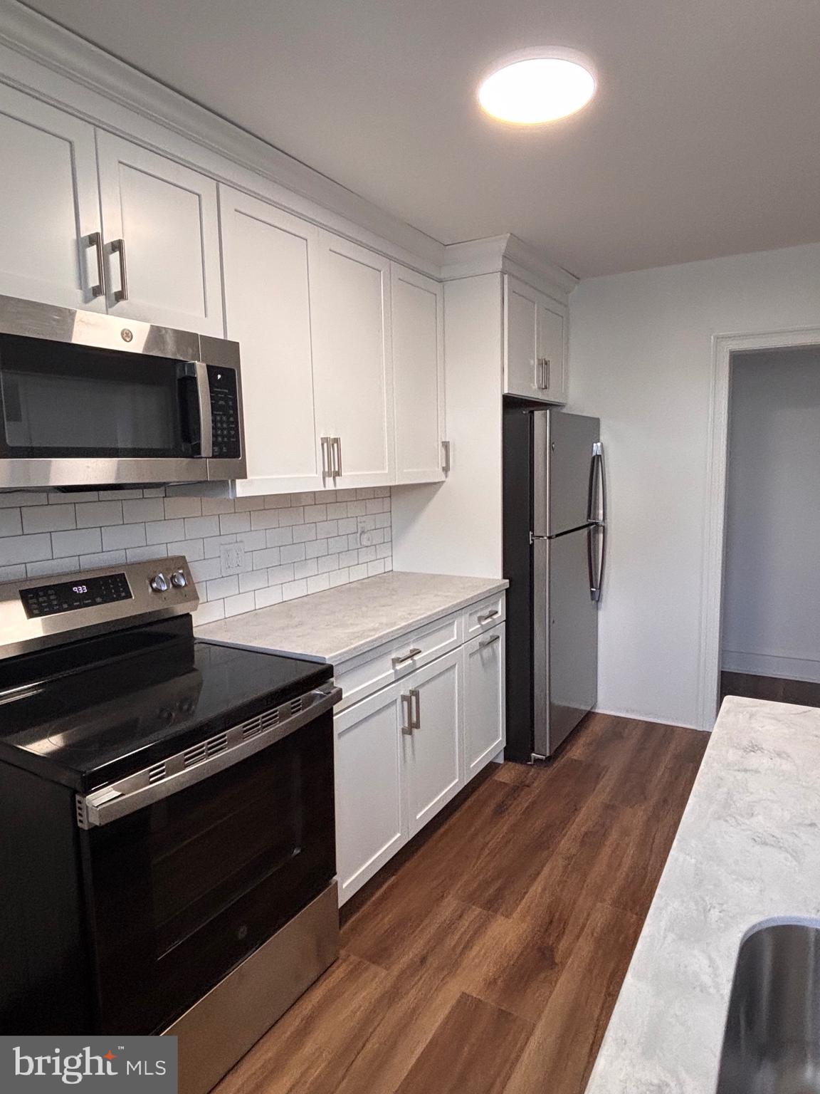 23 Morton Road, Unit B Bryn Mawr, PA 19010 - Photo 5 of 13