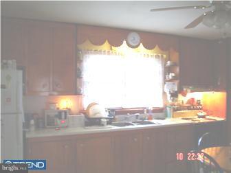 118 Oberlin Road Pennsville, NJ 08070 - Photo 2 of 7 Kitchen