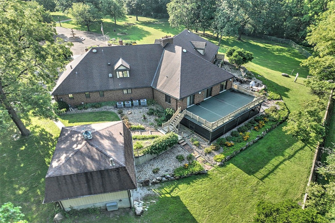 4890 Rustic Lane Decatur, IL 62521 - Photo 5 of 45 Gallery Image 5