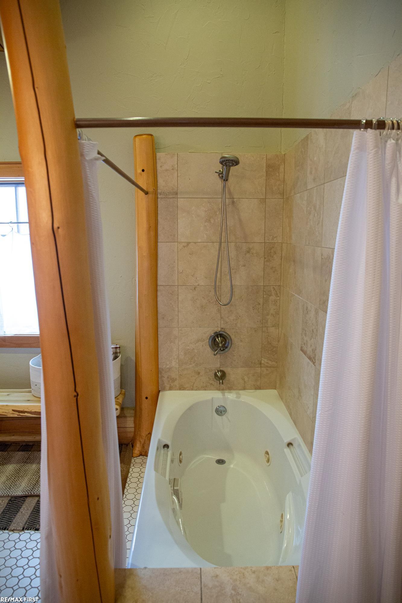 1300 Catob Road Harbor Springs, MI 49740 - Photo 52 of 84 50166383-0aa7fcb4-f61c-4d47-a9b5-0ec6ad988fc3.JPG
