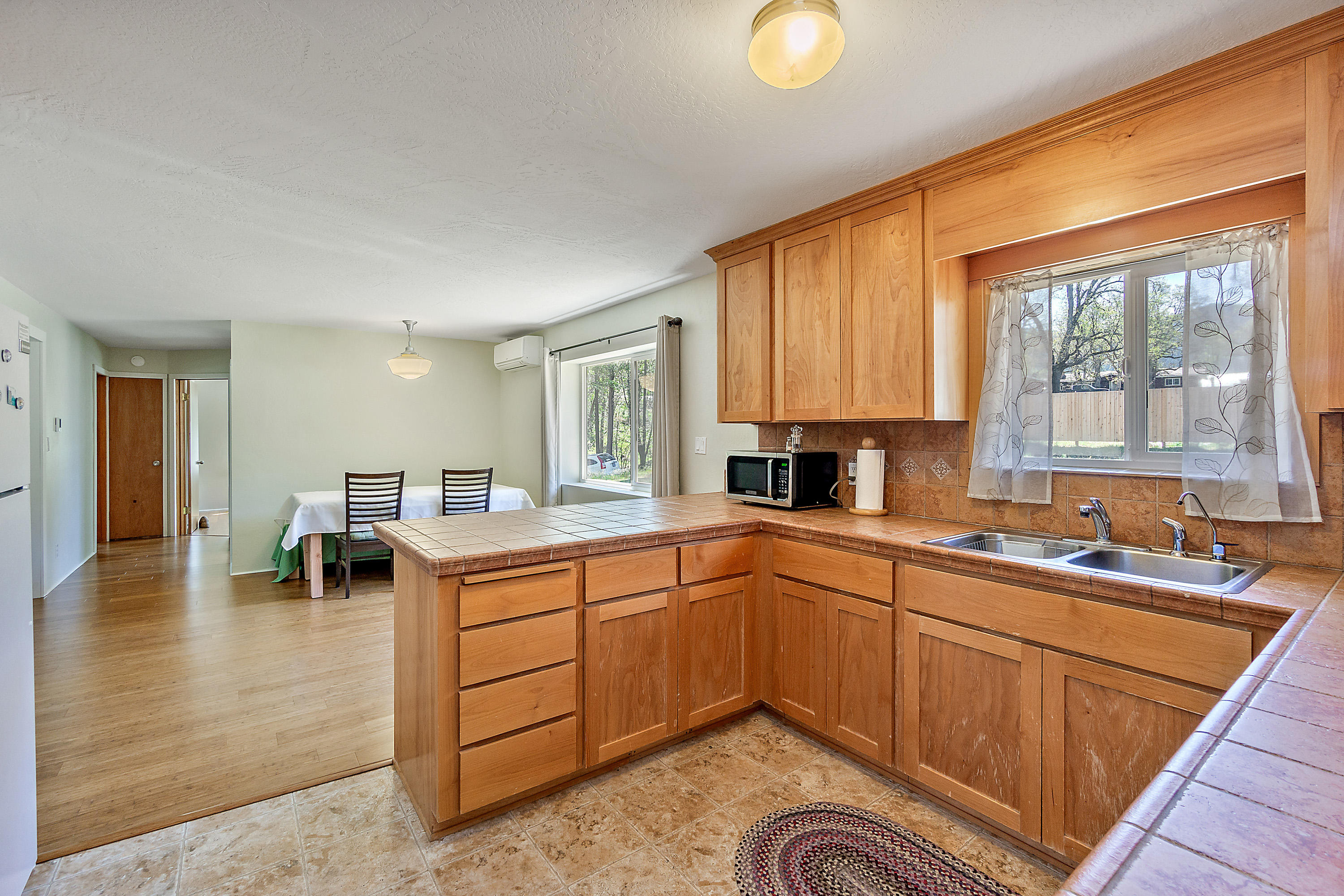 3341 Little Applegate Road Jacksonville, OR 97530 - Photo 8 of 18 33_LAR_33