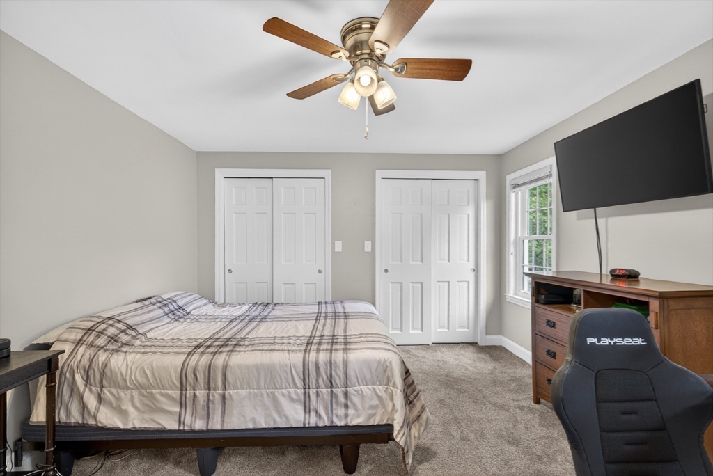 25 Margate Road North Andover, MA 01845 - Photo 16 of 42 Gallery Image 16